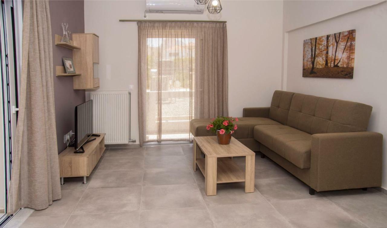 Tonia'S Apartment 키사모스 외부 사진